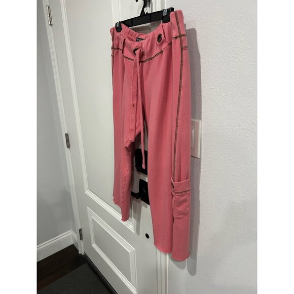 City Lights Cropped Lounge Pants Pink Sz XL Pull On Cargo Drawstring Comfort - Picture 3 of 11